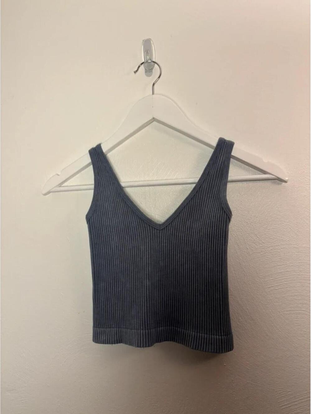 Aura Seamless Ribbed Crop Top Size S/M